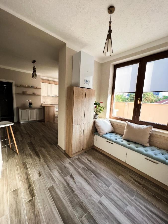 Central House Vila Oradea Exterior foto